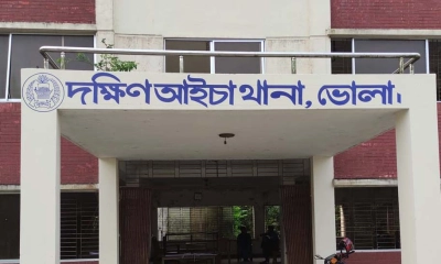 শিক্ষিকার ঘর থেকে মাদক সেবনের সরঞ্জামসহ তরুণী উদ্ধার, উদঘাটন হয়নি রহস্য