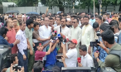 ‘দাবি না মানা পর্যন্ত পিছিয়ে যাওয়ার কোনো সুযোগ নেই’
