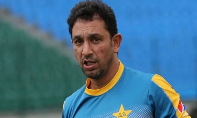 পাকিস্তানের প্রধান কোচ হতে চান আজহার মাহমুদ