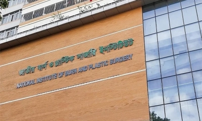 বার্ন ইনস্টিটিউটের আইসিইউতে মৃত্যুর সঙ্গে পাঞ্জা লড়ছেন ১২ জন