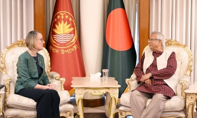 যুক্তরাজ্য সফরের বিষয়ে প্রধান উপদেষ্টার সঙ্গে ব্রিটিশ রাষ্ট্রদূতের সাক্ষাৎ