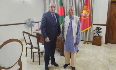 প্রধান উপদেষ্টার সঙ্গে প্রধান বিচারপতির বৈঠক