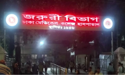 বিমানবন্দর সড়কে পিকআপের ধাক্কায় প্রাণ গেল মোটরসাইকেল চালকের