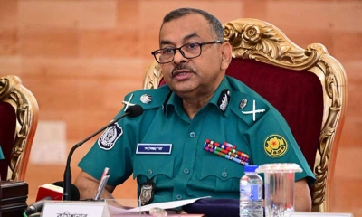 ‘নিষিদ্ধ রাজনৈতিক দলের কর্মকাণ্ড নিয়ে সতর্ক থাকতে হবে’