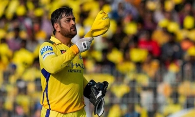 ধোনির ব্যাটে চেন্নাইয়ের জয়, তবুও প্রশ্ন-শেষ কবে?
