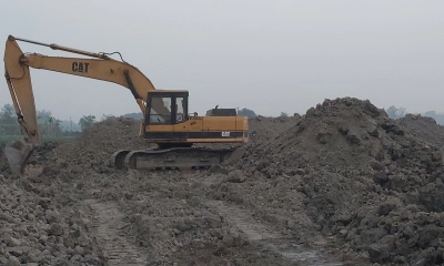 রাজশাহীতে থামছে না পুকুর খনন
