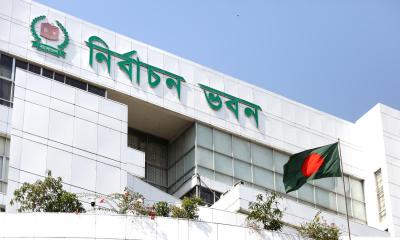 সংস্কার কমিশনের প্রস্তাবকে ‘অযৌক্তিক’ বলছে ইসি!