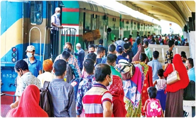 টানা ৯ দিনের ছুটিতে যাচ্ছেন চাকরিজীবীরা, ফাঁকা হচ্ছে রাজধানী