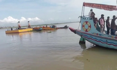 কিশোরগঞ্জে বর্ষার আগেই পানির নিচে সংযোগ সড়ক, ফেরি চলাচল বন্ধ