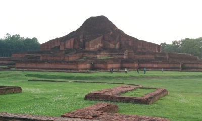 ইতিহাস আর প্রকৃতির  অনন্য মেলবন্ধন