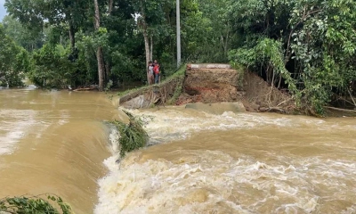 ফেনীতে বন্যা নিয়ন্ত্রণ বাঁধ ভেঙে ৪ গ্রাম প্লাবিত