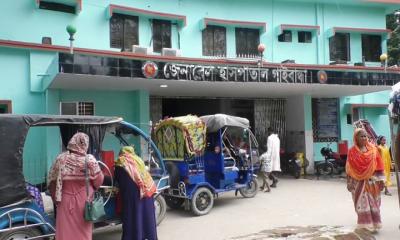 ঠিকাদার এমপির লোক তাই হাসপাতালে খাবার মান খারাপ