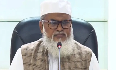 ১০ হাজার ৪৮৭ হজযাত্রীকে নিয়ে শঙ্কায় আছেন ধর্ম উপদেষ্টা