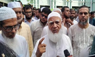 আ’লীগ নেতারা দেশ ছেড়ে পালাতে গিয়ে খালে-বিলে ধরা পড়ছেন