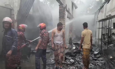 লালমনিরহাটে অগ্নিকাণ্ডে দেড় কোটি টাকার ক্ষতি
