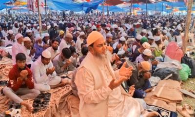 আখেরি মোনাজাতের মধ্য দিয়ে শেষ হলো জয়পুরহাটের ইজতেমা