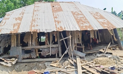 বাগেরহাটে বসতবাড়িতে হামলা, লুটপাট ও অগ্নিসংযোগ