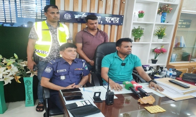 যশোরে ১ কোটি ২০ লাখ টাকার স্বর্ণসহ যুবক আটক