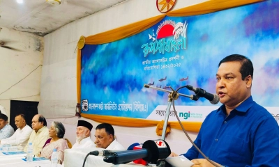 একটি ছবি লাখ শব্দের সমান, বলে দেয় হাজারো কথা: কাদের গনি চৌধুরী