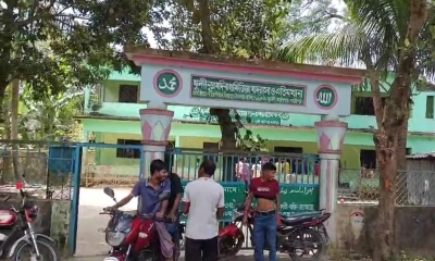 শিক্ষার্থী ভুল করেছে, বস্তায় ভরে শাস্তি দিলেন মাদ্রাসা প্রধান