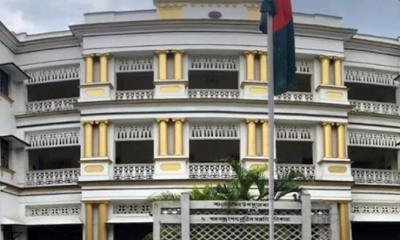 কলকাতায় ভারতীয়দের জন্য ভিসা সীমিত করল বাংলাদেশ