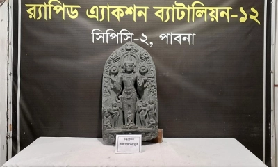৭৪ কেজি ওজনের কষ্টিপাথরের মূর্তি উদ্ধার