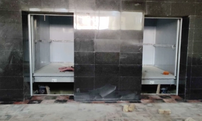 হাসপাতালে লিফট স্থাপন কাজে চাঁদাবাজদের বাধা