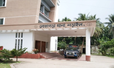 নড়াইলে ঘরের দরজা ভেঙে নারীকে ধর্ষণের অভিযোগ