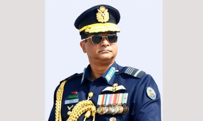 ইতালি সফর শেষে দেশে ফিরলেন বিমানবাহিনী প্রধান
