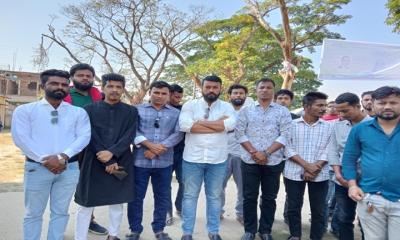 ধর্মপাশায় কেন্দ্রীয় ও জেলা ছাত্রদলের নেতাদের মতবিনিময়