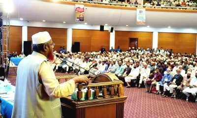 ইতিহাসের বিশেষ একটি সময় অতিবাহিত করছি: গোলাম পরওয়ার