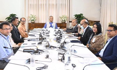 প্রাথমিকের ৩২ হাজার  শূন্য পদ পূরণের নির্দেশ প্রধান উপদেষ্টার