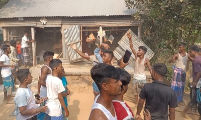 বেড়াতে নিয়ে গিয়ে শিশুকে ধর্ষণ, অভিযুক্তের বাড়িতে আগুন