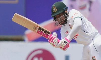 শ্রীলঙ্কার বিপক্ষে মুশফিকের টেস্ট ক্যারিয়ারের ১২তম সেঞ্চুরি