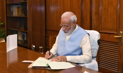 পাকিস্তানে হামলার ছক কষছেন মোদি!