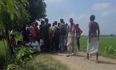 পাবনায় অজ্ঞাত ব্যক্তির গলাকাটা মরদেহ উদ্ধার