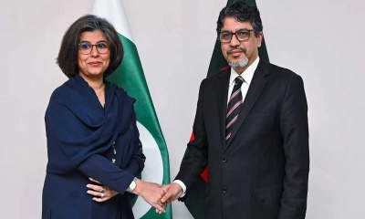 পাকিস্তানের কাছে প্রাপ্য ৪.৫২ বিলিয়ন ডলার চাইল ঢাকা
