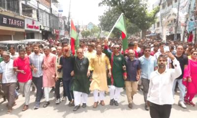 হাসিনার পদত্যাগে ঝিনাইদহ বিএনপির আনন্দ মিছিল
