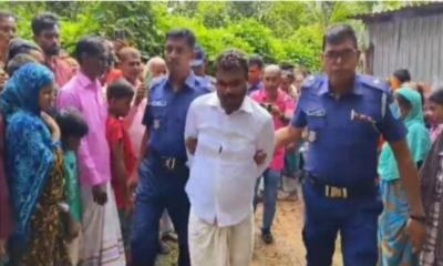স্ত্রীকে কুপিয়ে হত্যা, স্বামী গ্রেপ্তার