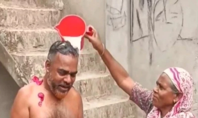 জামিনে মুক্তি পেয়ে ছাত্রলীগ নেতার দুধ দিয়ে গোসল