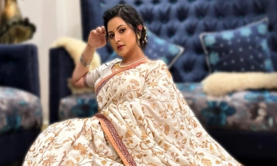 সমালোচনার মুখে পরীমণির পাশে দাঁড়ালেন যারা