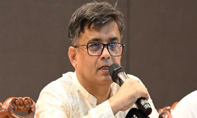 জামায়াতের আমিরকে দেখতে হাসপাতালে প্রধান উপদেষ্টার প্রেস সচিব