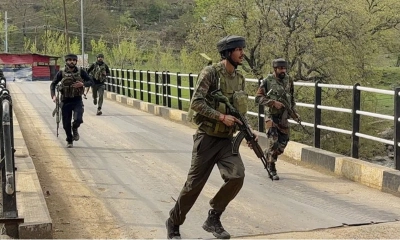 কাশ্মির সীমান্তে ভারত-পাকিস্তানের মধ্যে ফের গোলাগুলি