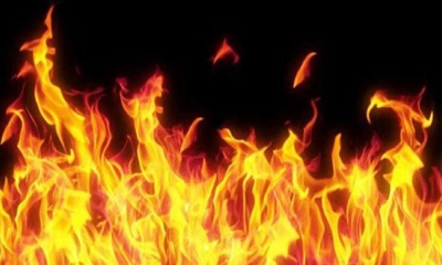 মতিঝিলে ৩ তলা ভবনে ভয়াবহ আগুন