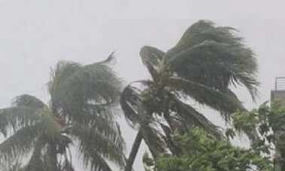 রাতে ঢাকাসহ ১২ জেলায় ঝড়-বৃষ্টির শঙ্কা