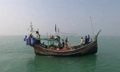 বঙ্গোপসাগরে মাছ ধরার ওপর নিষেধাজ্ঞা জারি