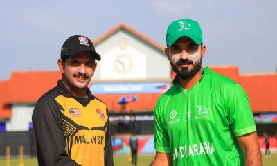 সৌদি আরবের বিপক্ষে লড়ছে মালয়েশিয়া