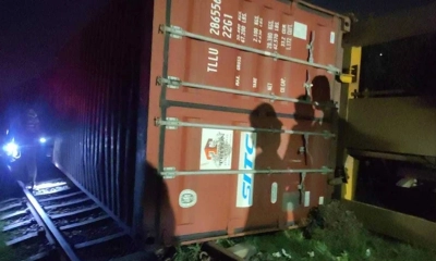 বগি লাইনচ্যুত, ঢাকা-চট্টগ্রাম-সিলেট ট্রেন চলাচল বন্ধ