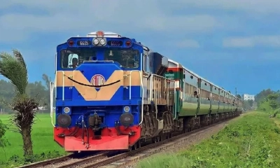 ঈদুল আজহা : ট্রেনের ১ জুনের টিকিট বিক্রি শুরু