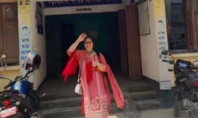 থানার ভিতর টিকটক ভিডিও বানানো সেই আ. লীগ নেত্রী আটক